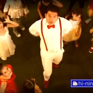 دانلود آهنگ کودکانه بریم به بازی از عمو امید (کامل به همراه متن)
