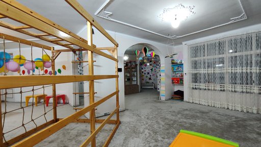 تصویر مهد کودک کودکستان بازی و اندیشه ری را بابل